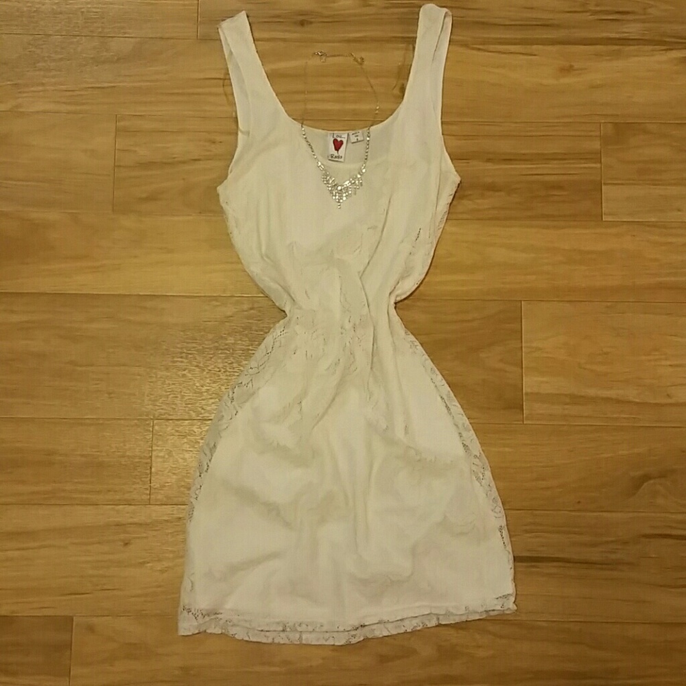 🌷GORGEOUS CREAM LACE DRESS